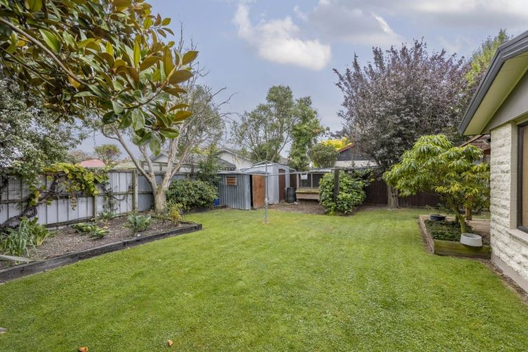 Photo of property in 6 Foster Place, Rangiora, 7400