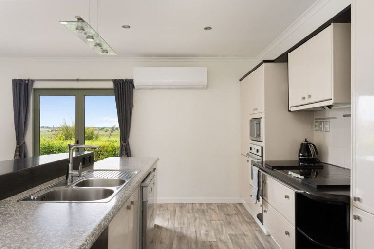 Photo of property in 26 Repongaere Road, Waituhi, Gisborne, 4072