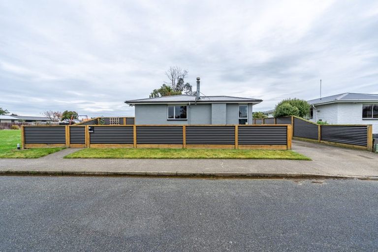 Photo of property in 32 Cunningham Street, Grasmere, Invercargill, 9810