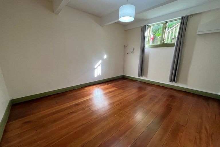 Photo of property in 3/16 Balfour Street, Mornington, Wellington, 6021