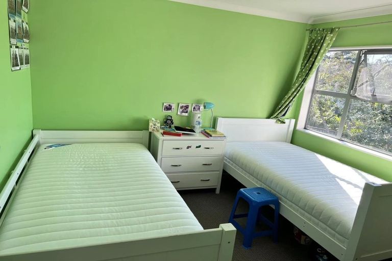 Photo of property in 3 Keating Rise, Northcross, Auckland, 0632