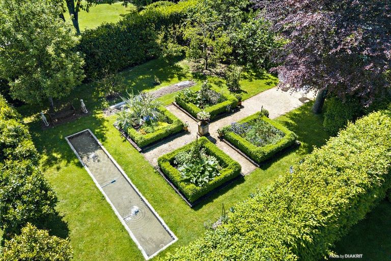 Photo of property in Wyett House, 12 Main Street, Greytown, 5712