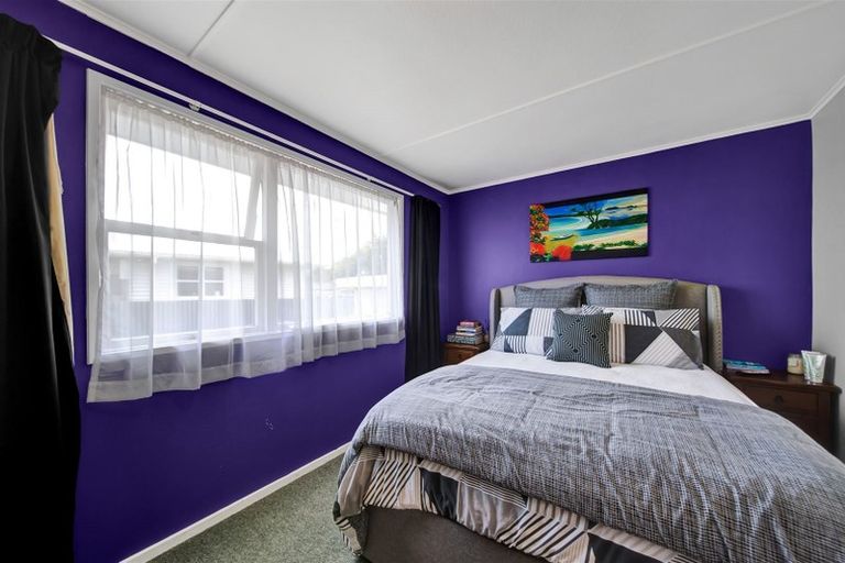 Photo of property in 20 Reid Avenue, Hawera, 4610