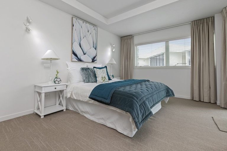 Photo of property in 154 Marine Parade, Mount Maunganui, 3116