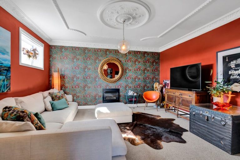 Photo of property in 39 Gaine Street, New Plymouth, 4310