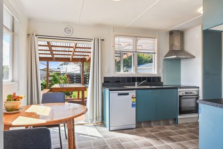 Photo of property in 9 Moa Place, Tokoroa, 3420