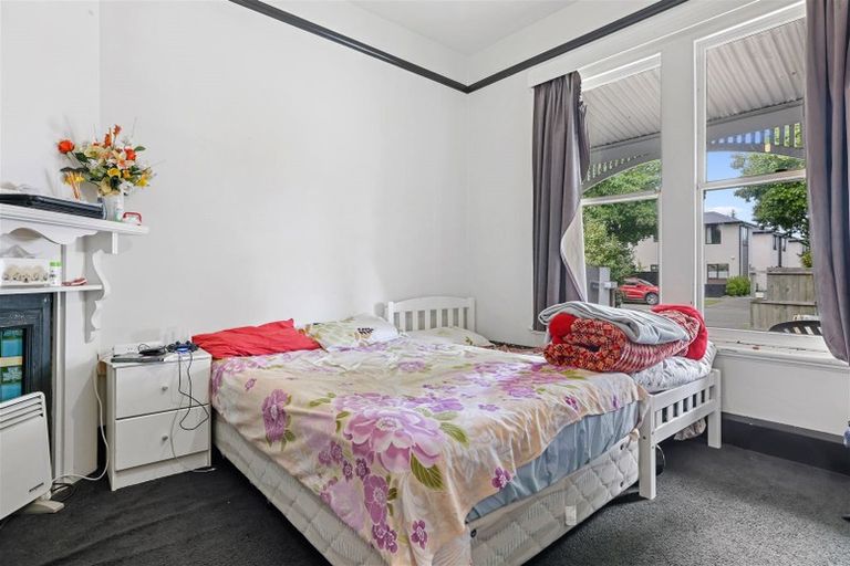 Photo of property in 7 Defoe Place, Waltham, Christchurch, 8023