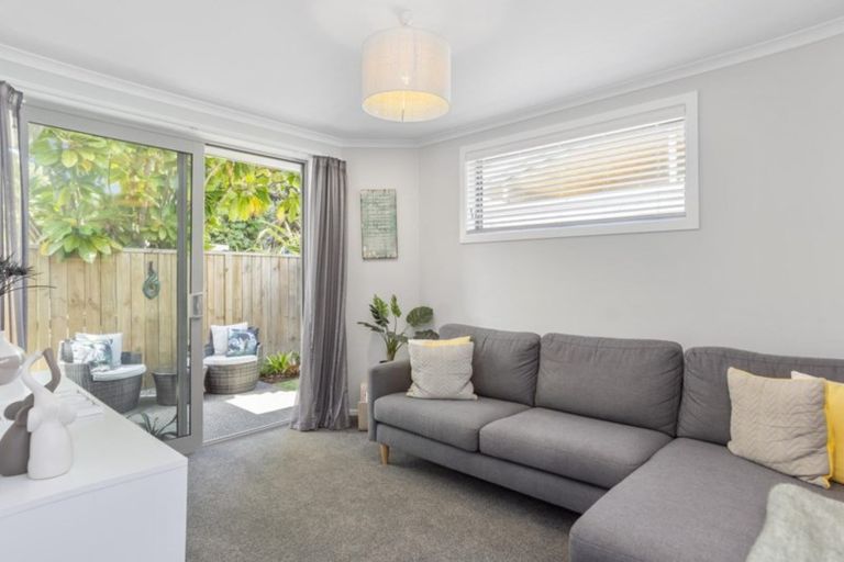 Photo of property in 854b Papamoa Beach Road, Papamoa Beach, Papamoa, 3118