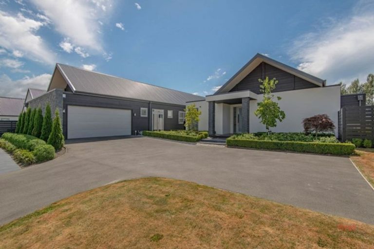 Photo of property in 14 Kaikainui Lane, Northwood, Christchurch, 8051