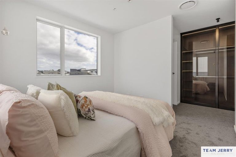 Photo of property in 14 Hoia Street, Papakura, 2110