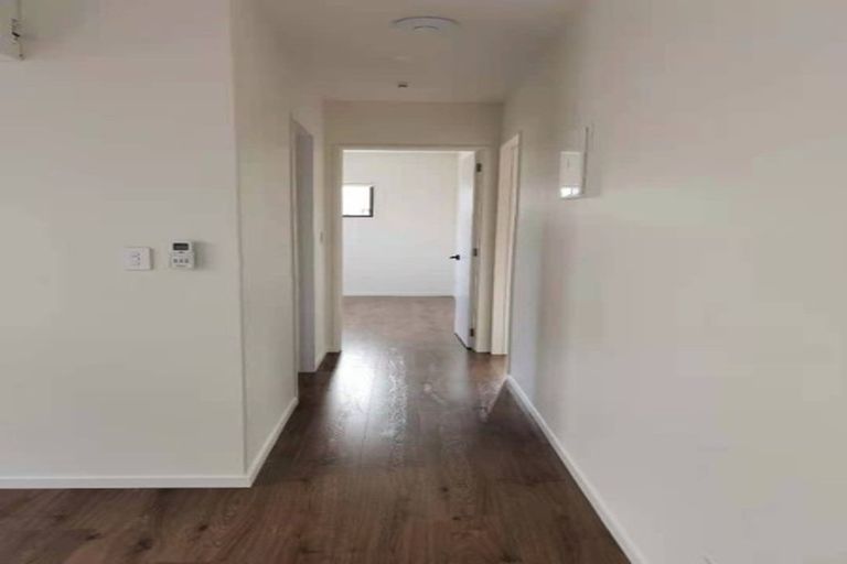 Photo of property in 23 Hakinakina Drive, Flat Bush, Auckland, 2019