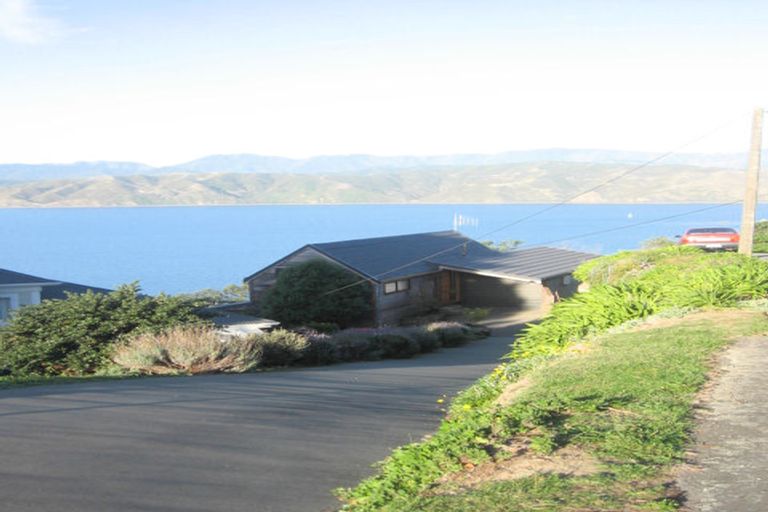 Photo of property in 3 Newport Terrace, Seatoun, Wellington, 6022