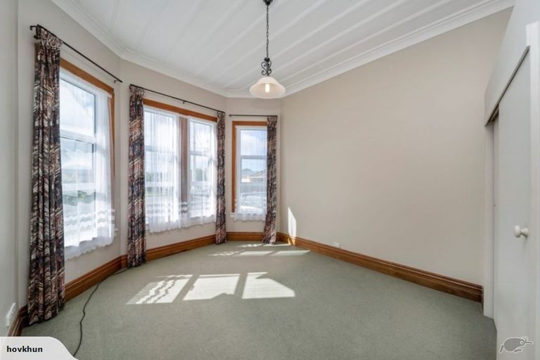 Photo of property in 105 Victoria Street, Hawera, 4610