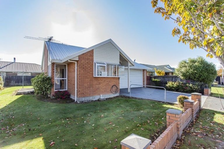Photo of property in 240b Kingsbury Avenue, Rangiora, 7400