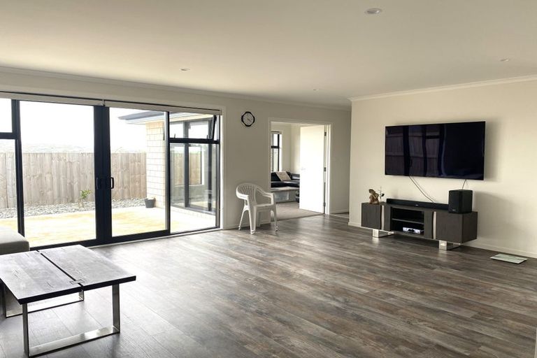 Photo of property in 76 Pragma Rise, Huntington, Hamilton, 3210