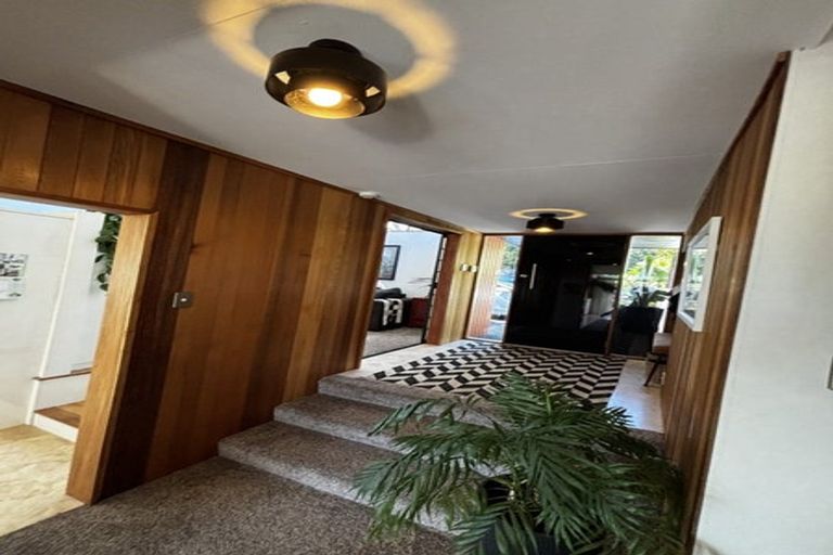 Photo of property in 163 Vivian Street, New Plymouth, 4310