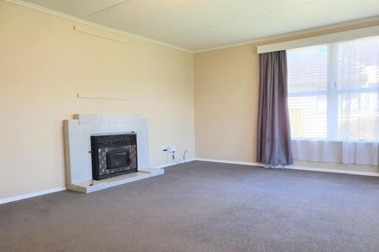 Photo of property in 12 Ngata Grove, Trentham, Upper Hutt, 5018
