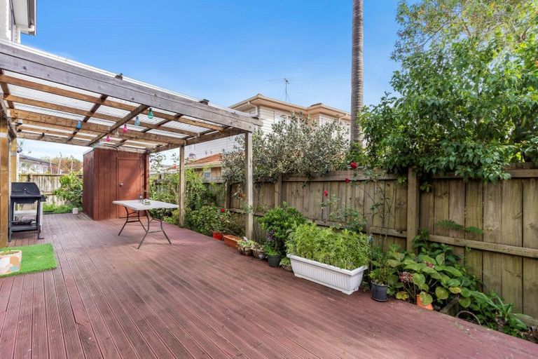 Photo of property in 108a Coronation Road, Papatoetoe, Auckland, 2025