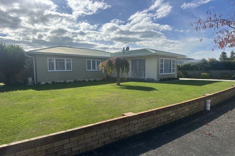 Photo of property in 17 Paisley Street, Awapuni, Palmerston North, 4412