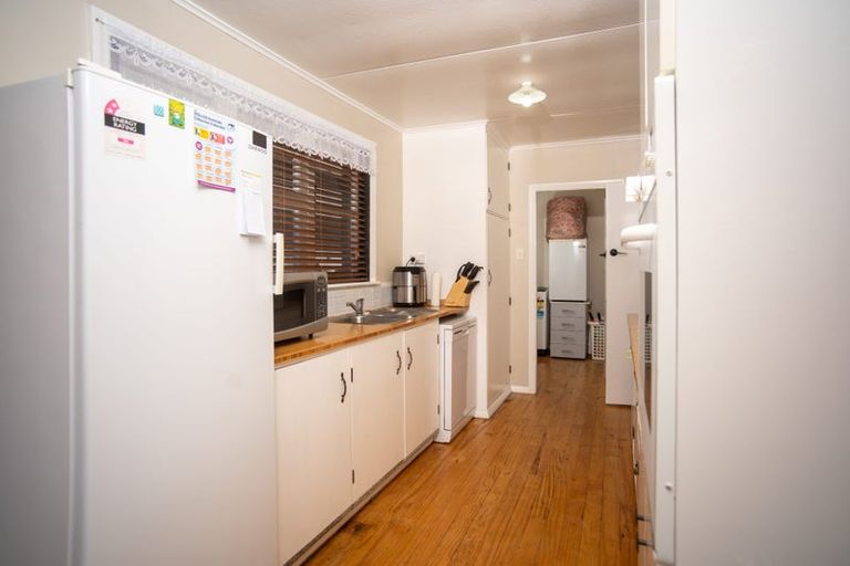 Photo of property in 16 Manchester Street, Patea, 4520