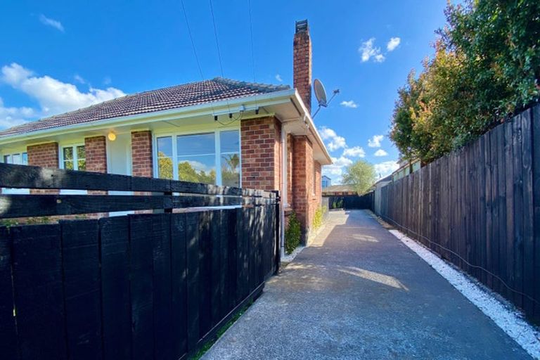 Photo of property in 626 Te Atatu Road, Te Atatu Peninsula, Auckland, 0610