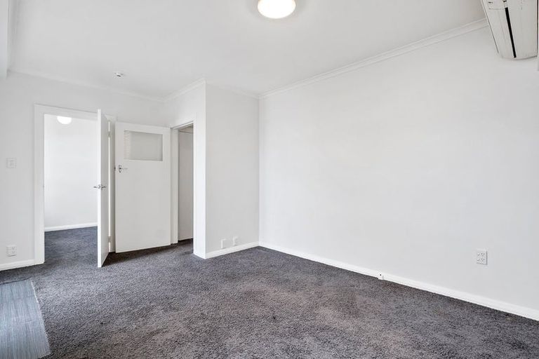 Photo of property in 47a Manor Place, Dunedin Central, Dunedin, 9016