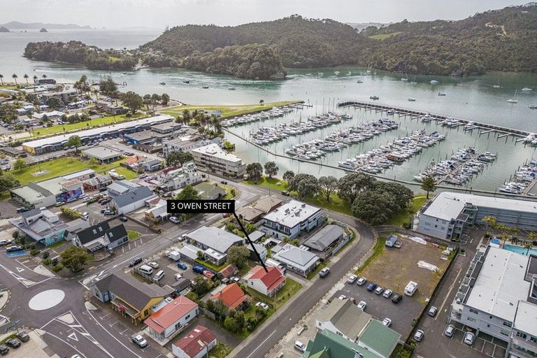 Photo of property in 3 Owen Street, Whitianga, 3510