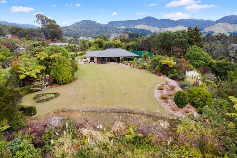 Photo of property in 281a Lund Road, Aongatete, 3178