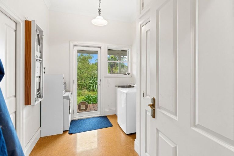 Photo of property in 60 Lindsay Road, Levin, 5510