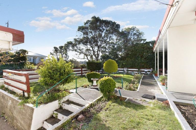 Photo of property in 57 Tarawera Road, Johnsonville, Wellington, 6037