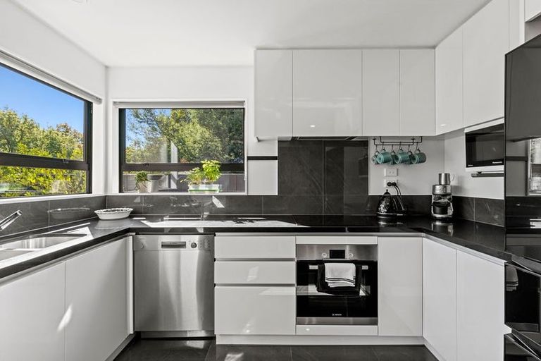Photo of property in 5 Shingle Lane, Sydenham, Christchurch, 8023