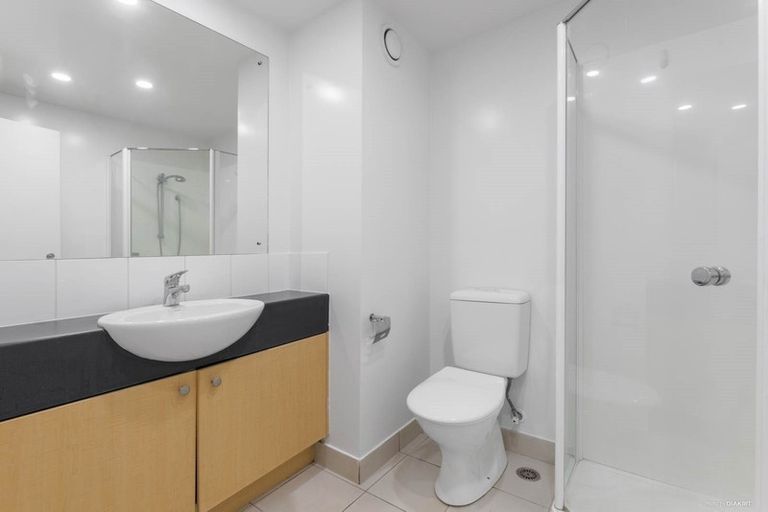 Photo of property in Albany Central, 16a/210 Dairy Flat Highway, Albany, Auckland, 0632