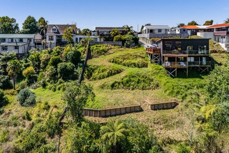 Photo of property in 63b Heta Road, Highlands Park, New Plymouth, 4312