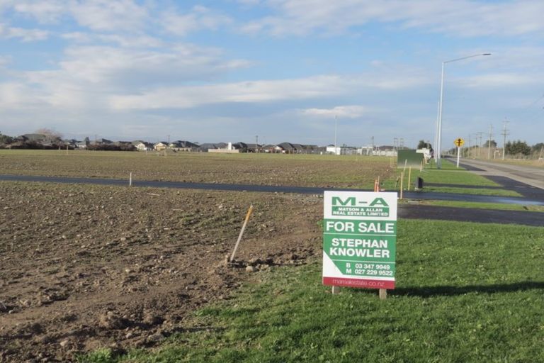 Photo of property in 16 Goodland Place, Rolleston, 7614