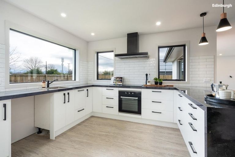 Photo of property in 2a Margate Street, Waihola, Milton, 9073