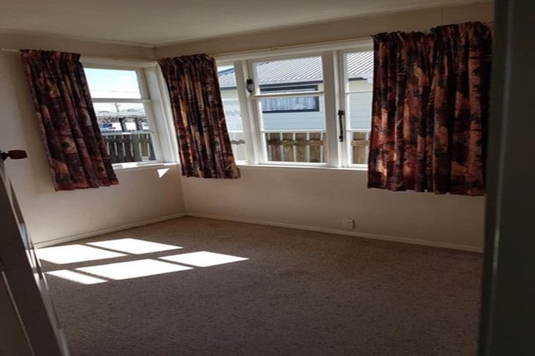 Photo of property in 139 Derby Street, Westport, 7825