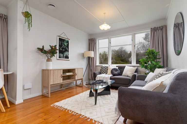 Photo of property in 34 Kempton Street, Greytown, 5712