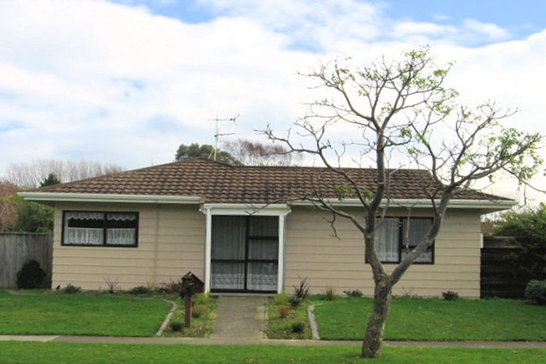 Photo of property in 39 Nimmo Avenue West, Waikanae, 5036
