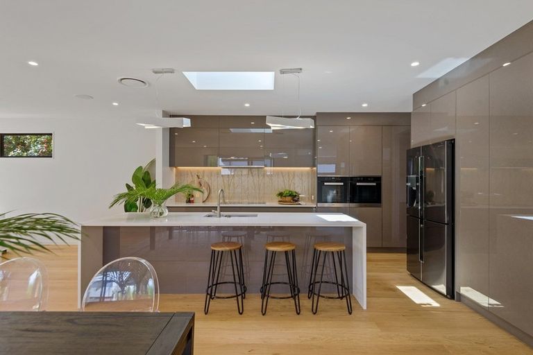 Photo of property in 88c Hinau Street, Riccarton, Christchurch, 8041