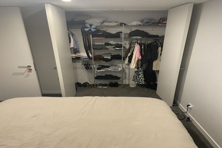 Photo of property in 13 Nugget Avenue, Hobsonville, Auckland, 0616