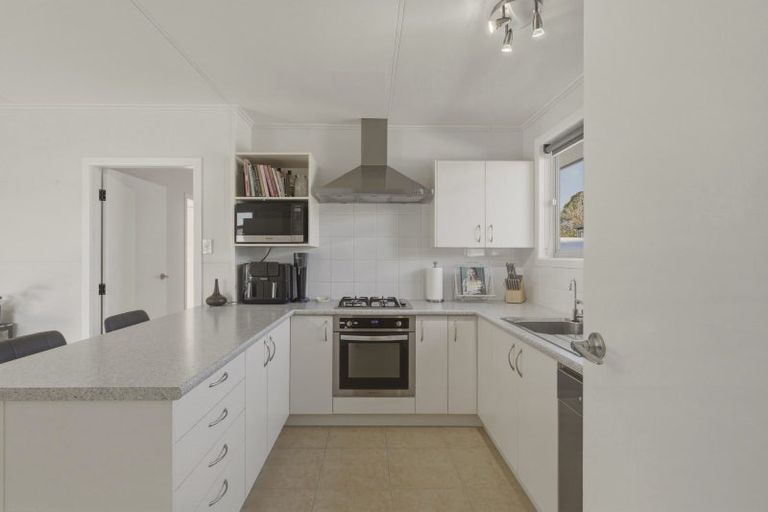 Photo of property in 4a Blake Street, Waitara, 4320