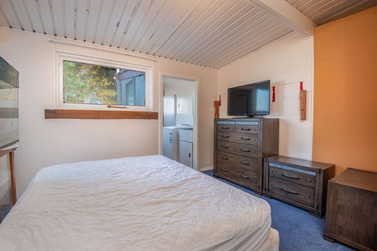 Photo of property in 923 Maungatua Road, Berwick, Outram, 9073