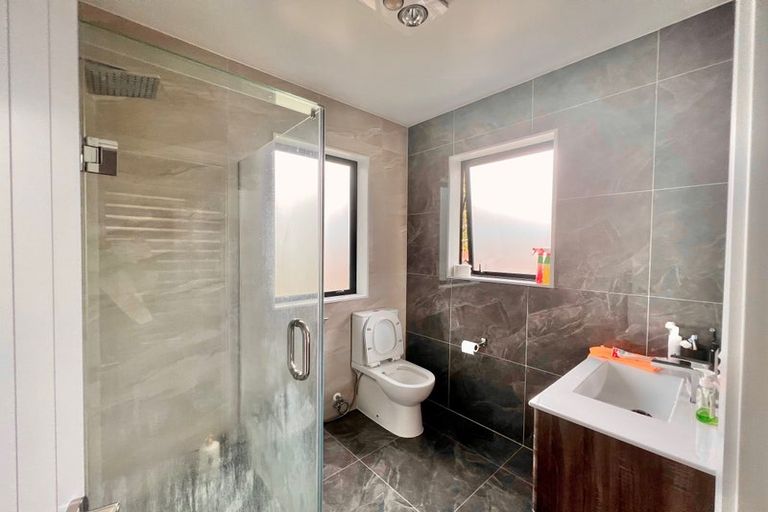 Photo of property in 63a Hillcrest Road, Papatoetoe, Auckland, 2025