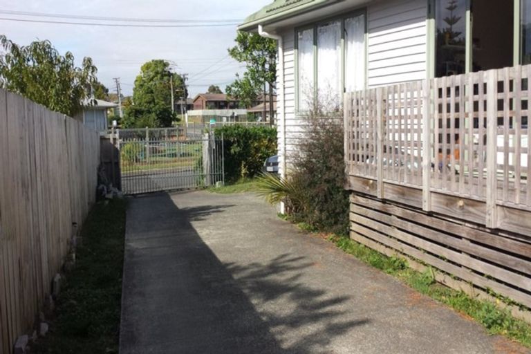 Photo of property in 25 Hills Road, Otara, Auckland, 2023