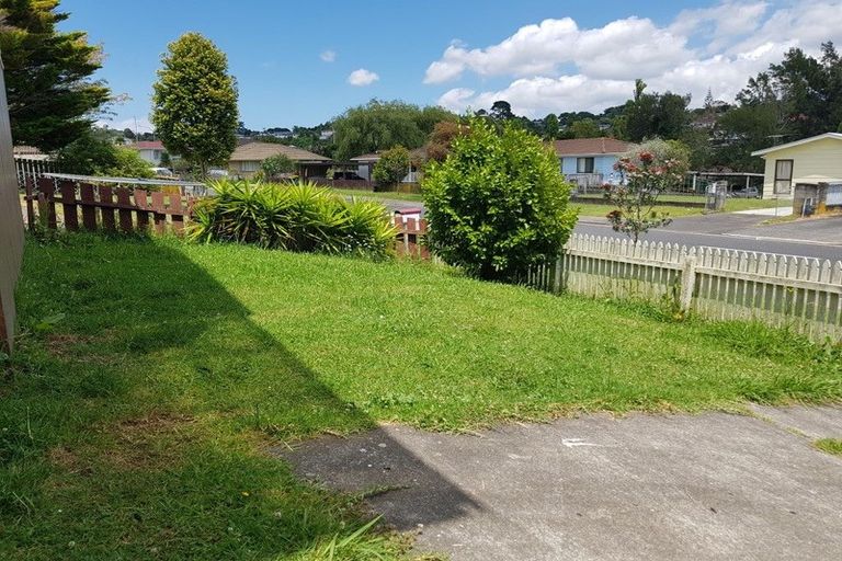 Photo of property in 62 Brunner Road, Glen Eden, Auckland, 0602