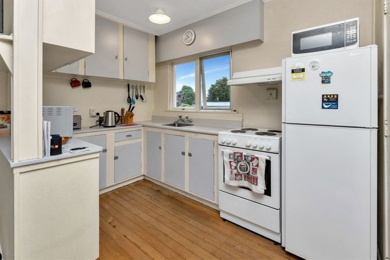 Photo of property in 21 Ford Avenue, Te Kamo, Kamo, 0112
