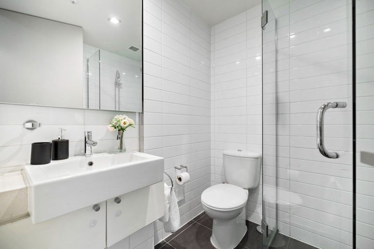 Photo of property in The Beeches Apartments, 9/60 Hallenstein Street, Queenstown, 9300