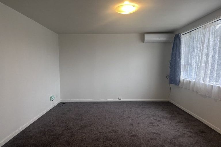 Photo of property in 53a Pleasant Road, Glen Eden, Auckland, 0602