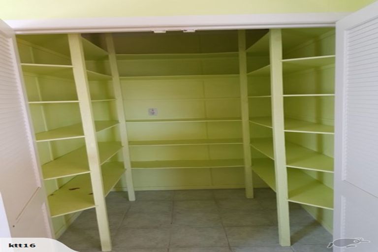 Photo of property in 37 Graeme Avenue, Mangere East, Auckland, 2024