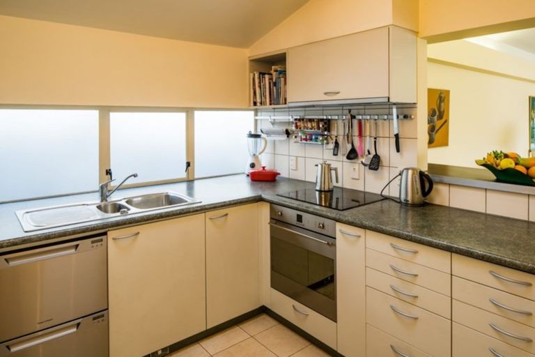 Photo of property in 9u9 Wilkinson Street, Oriental Bay, Wellington, 6011